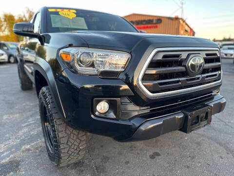 2018 Toyota Tacoma TRD Off Road 4WD photo