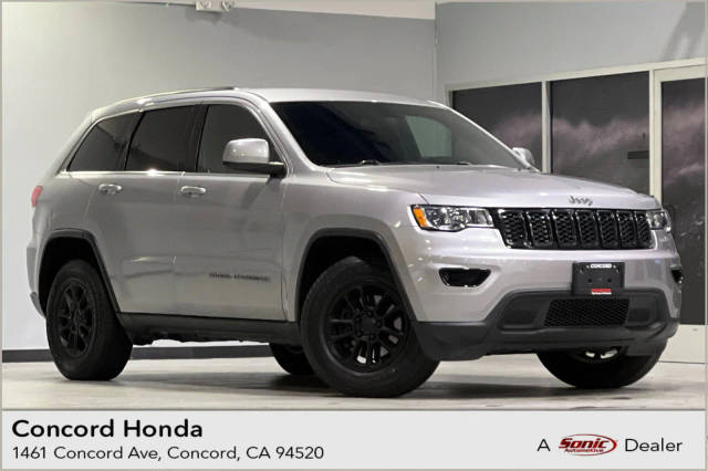 2018 Jeep Grand Cherokee Laredo RWD photo