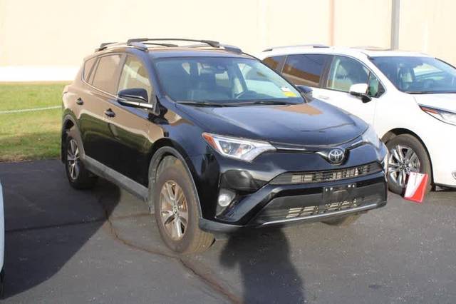 2018 Toyota RAV4 XLE AWD photo