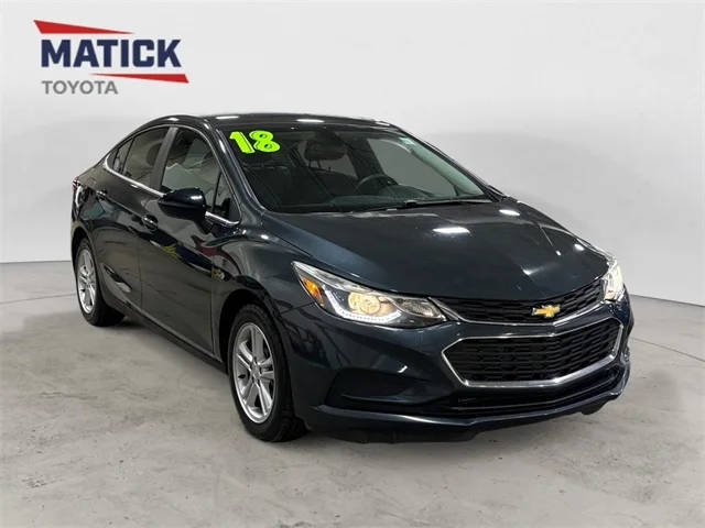 2018 Chevrolet Cruze LT FWD photo