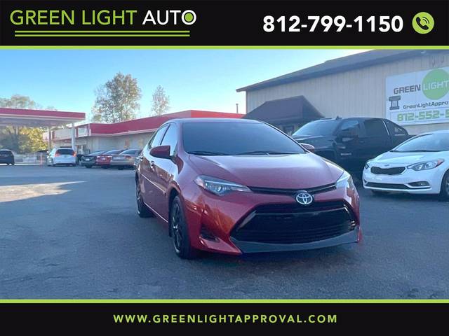 2018 Toyota Corolla LE FWD photo