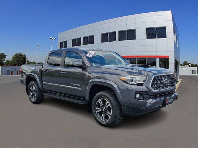 2018 Toyota Tacoma TRD Sport 4WD photo