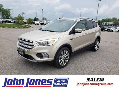 2018 Ford Escape Titanium 4WD photo