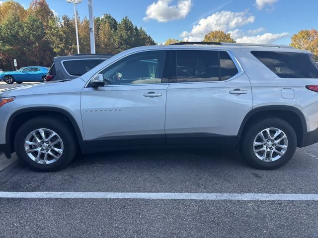 2018 Chevrolet Traverse LT Cloth FWD photo