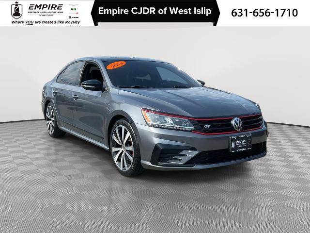 2018 Volkswagen Passat V6 GT FWD photo