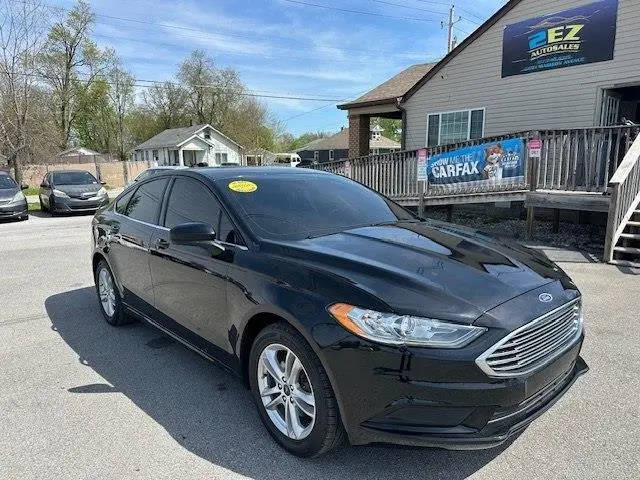 2018 Ford Fusion SE FWD photo