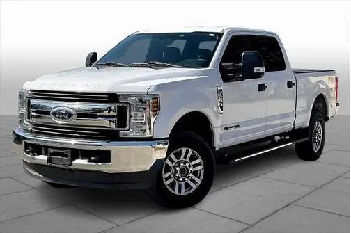 2018 Ford F-250 Super Duty XLT 4WD photo