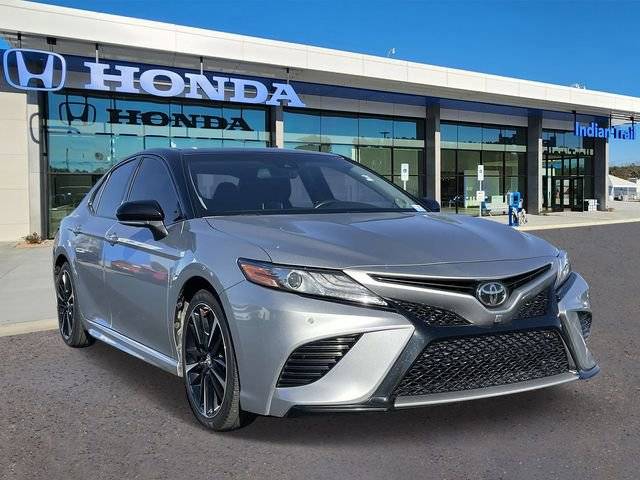 2018 Toyota Camry XSE FWD photo