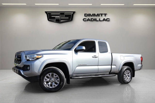 2018 Toyota Tacoma SR5 4WD photo