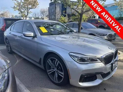 2019 BMW 7 Series 750i RWD photo