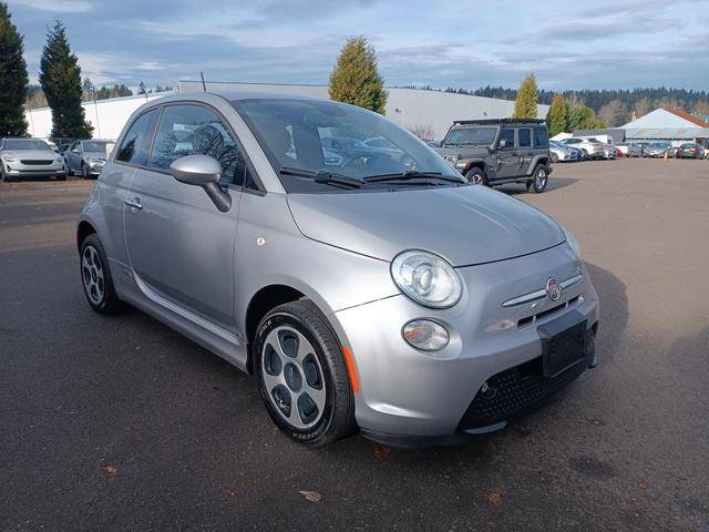 2015 FIAT 500e  FWD photo