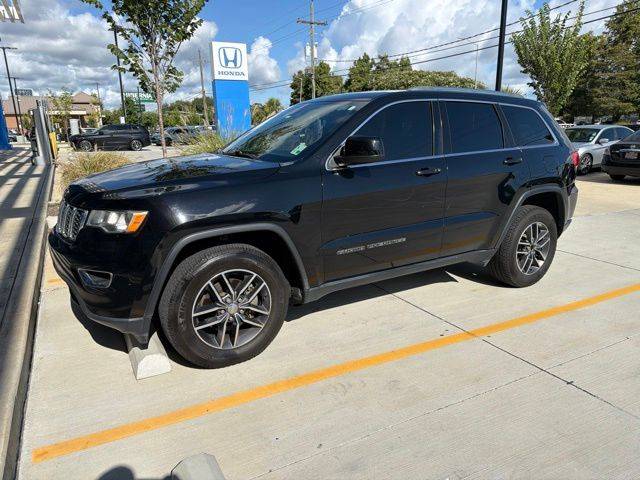 2018 Jeep Grand Cherokee Laredo E 4WD photo