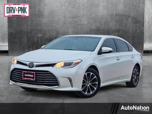 2018 Toyota Avalon XLE Premium FWD photo