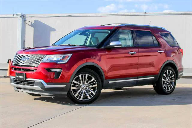 2018 Ford Explorer Platinum 4WD photo
