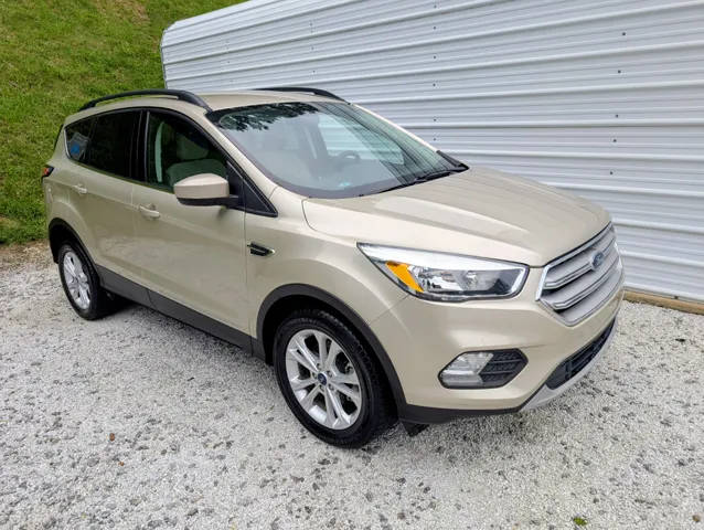 2018 Ford Escape SE FWD photo