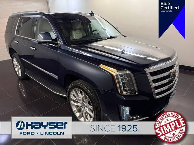 2018 Cadillac Escalade Premium Luxury 4WD photo
