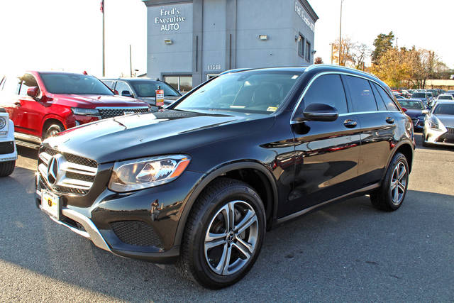 2018 Mercedes-Benz GLC-Class GLC 300 RWD photo