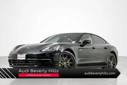 2018 Porsche Panamera 4 E-Hybrid AWD photo