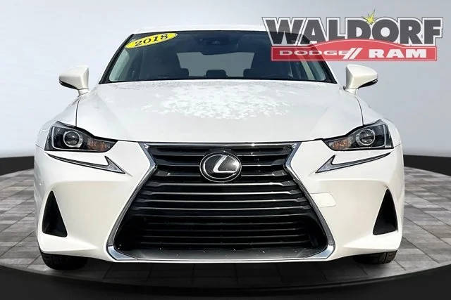 2018 Lexus IS IS 300 AWD photo