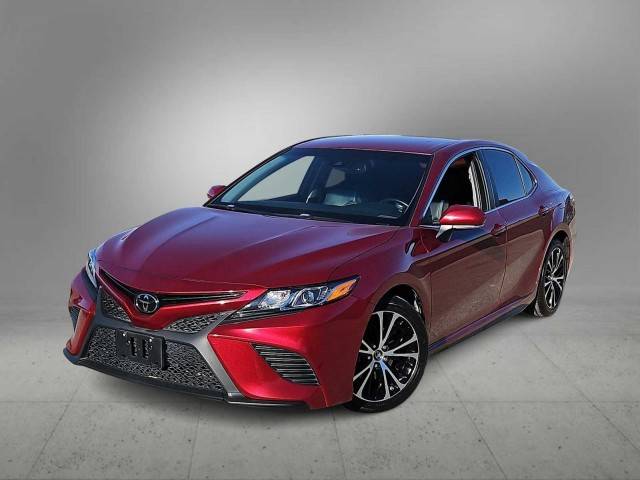 2018 Toyota Camry SE FWD photo