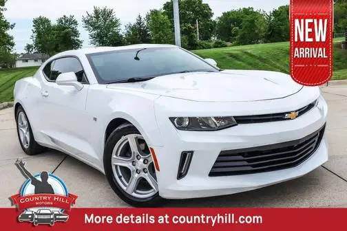 2018 Chevrolet Camaro 1LT RWD photo
