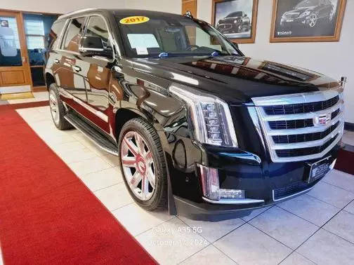 2017 Cadillac Escalade Luxury 4WD photo