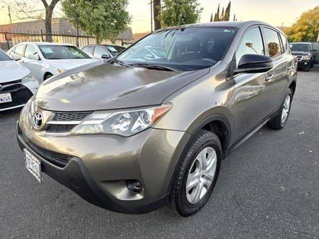 2015 Toyota RAV4 LE FWD photo