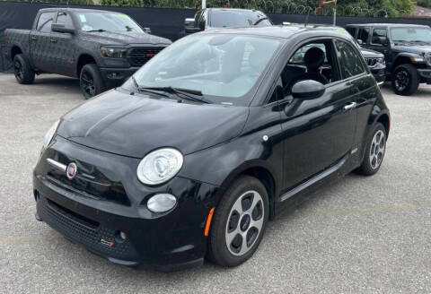 2015 FIAT 500e FWD photo