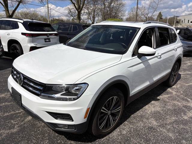 2018 Volkswagen Tiguan SEL FWD photo