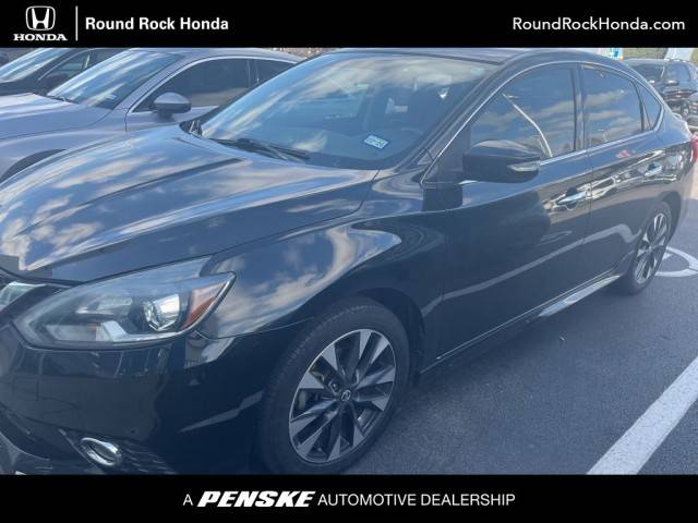 2018 Nissan Sentra SR FWD photo