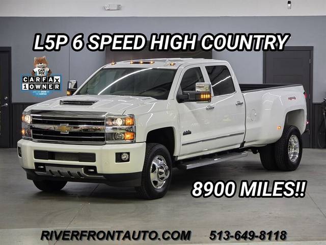 2018 Chevrolet Silverado 3500HD High Country 4WD photo