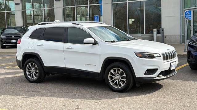 2019 Jeep Cherokee Latitude Plus 4WD photo