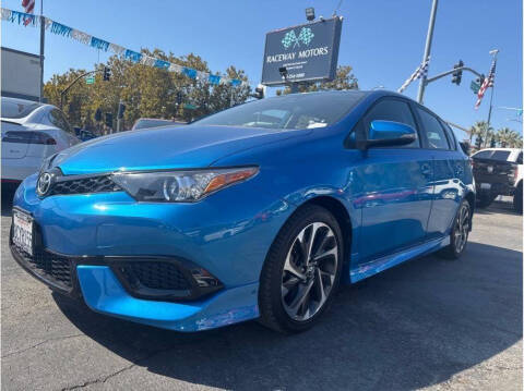 2018 Toyota Corolla iM  FWD photo