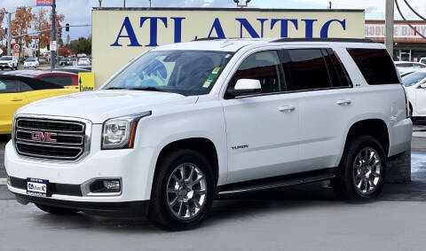 2017 GMC Yukon SLT 4WD photo