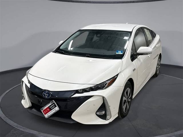 2018 Toyota Prius Prime Advanced FWD photo