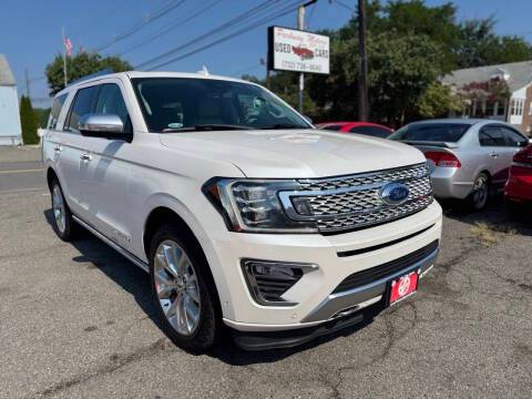 2018 Ford Expedition Platinum 4WD photo