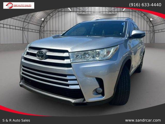 2018 Toyota Highlander XLE FWD photo