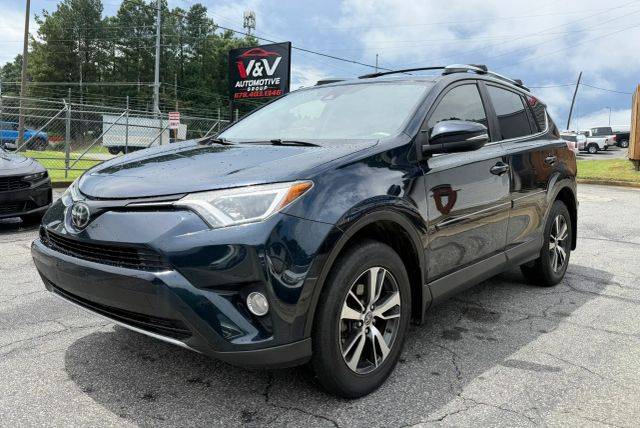 2018 Toyota RAV4 XLE AWD photo