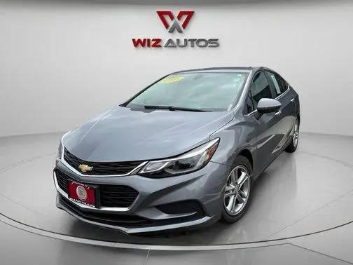 2018 Chevrolet Cruze LT FWD photo