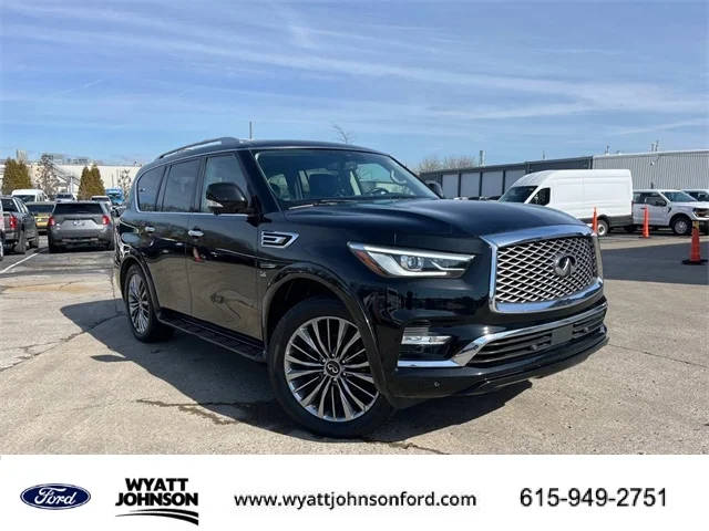 2018 Infiniti QX80  4WD photo