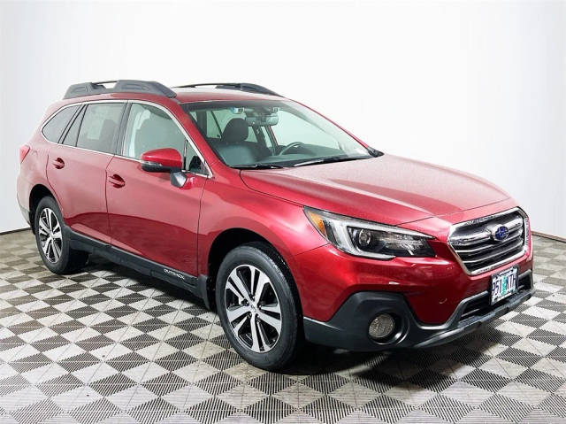 2018 Subaru Outback Limited AWD photo