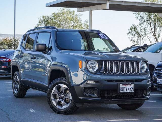 2018 Jeep Renegade Sport 4WD photo