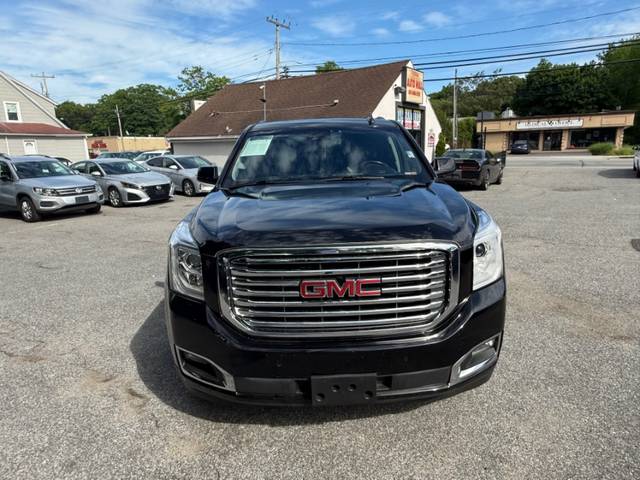 2018 GMC Yukon SLE 4WD photo