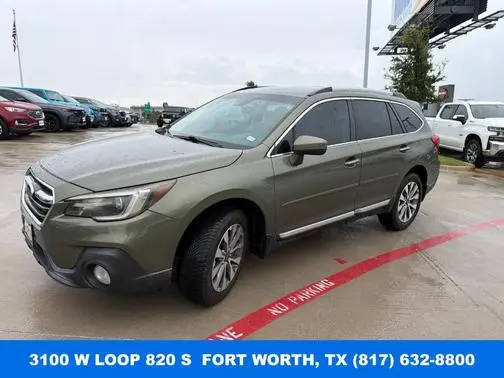 2018 Subaru Outback Touring AWD photo