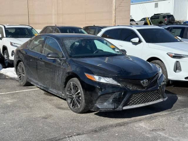 2018 Toyota Camry XSE FWD photo