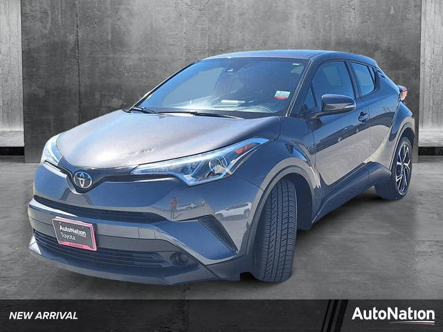 2018 Toyota C-HR XLE FWD photo