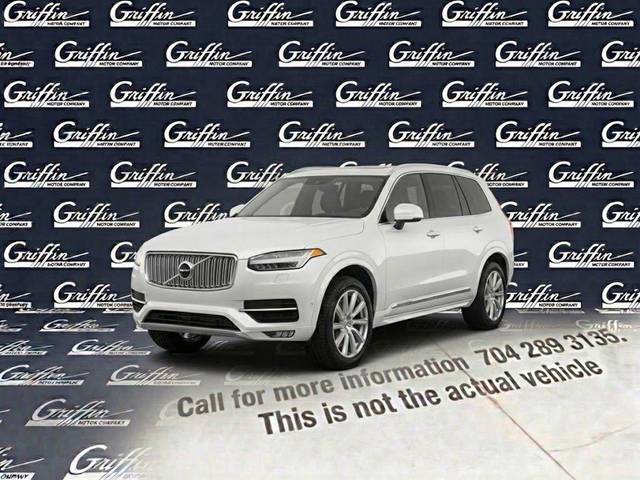 2018 Volvo XC90 Momentum AWD photo
