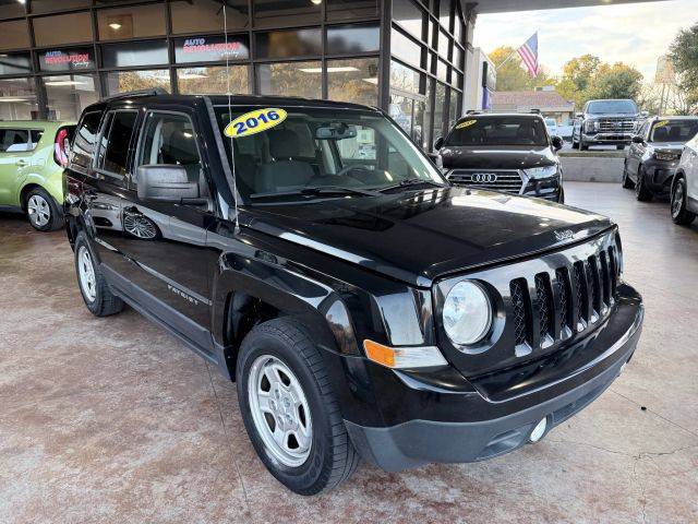 2016 Jeep Patriot Sport FWD photo