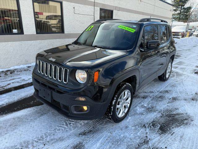 2017 Jeep Renegade Latitude 4WD photo