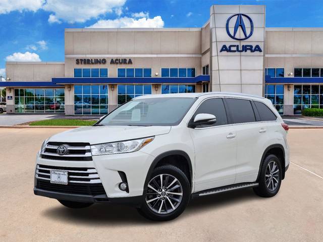 2018 Toyota Highlander XLE FWD photo